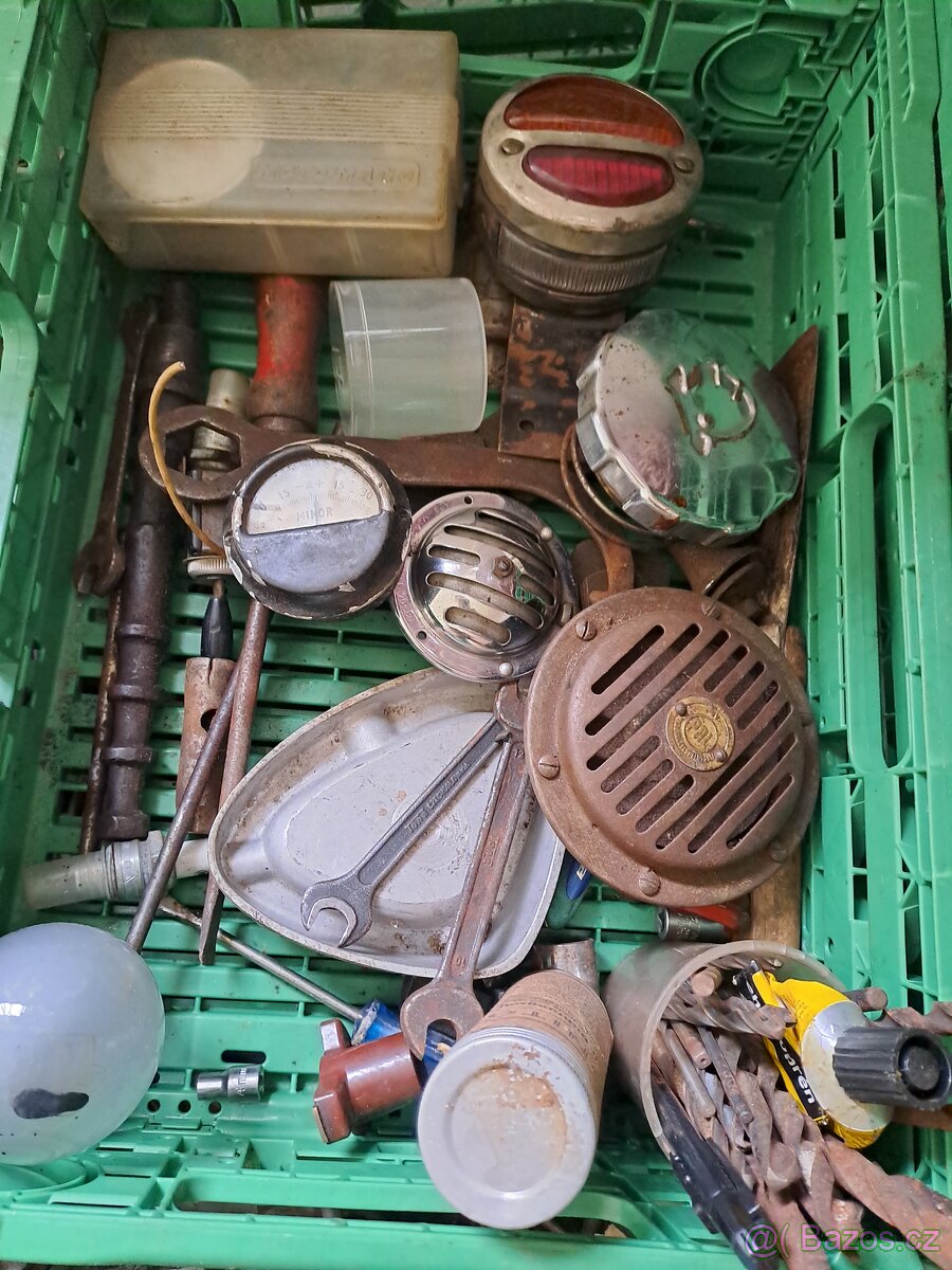 Různé staré věci. - 11