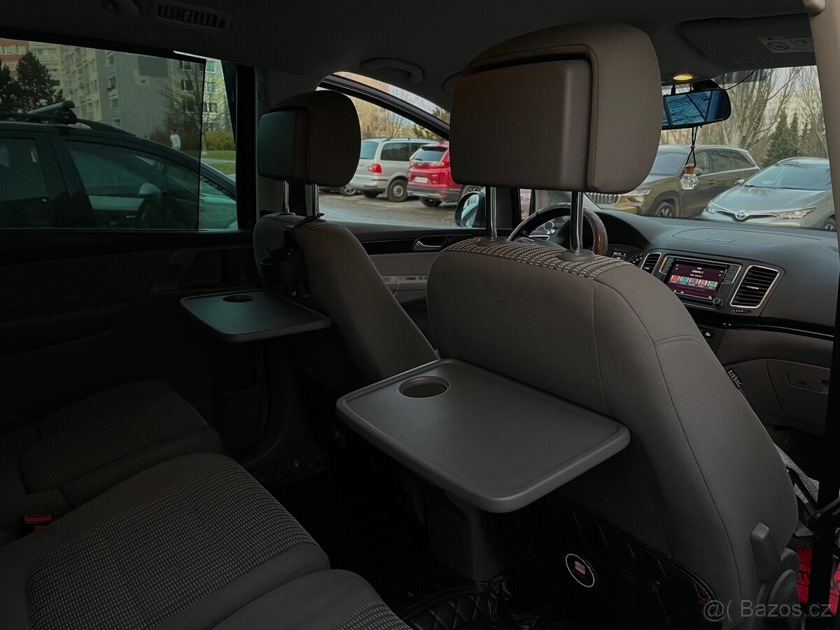 Seat Alhambra 2.0 TDi Automat 121k km 7 míst - 11