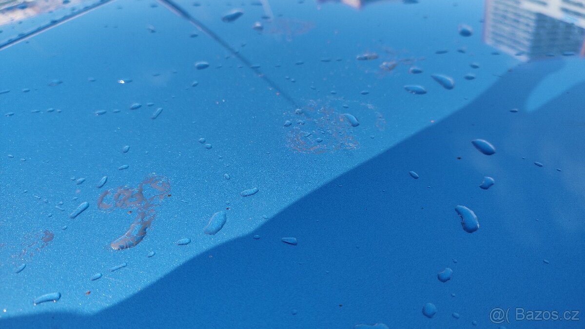 Peugeot iOn 2012 - 11