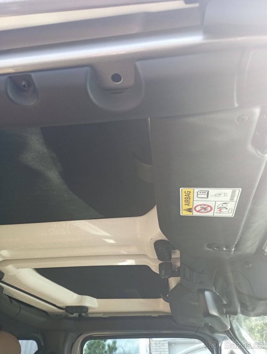 JEEP Wrangler r.v. 2021 - 11