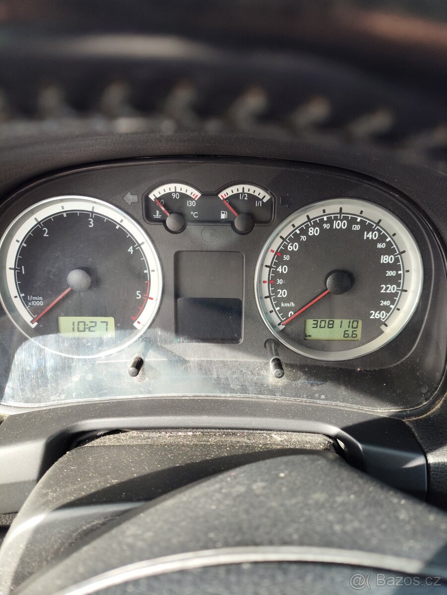 Bora 1.9 TDI - 11