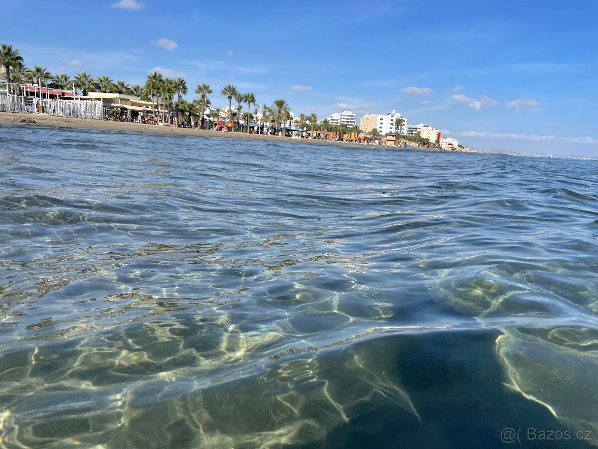 KYPR - LARNAKA, byt 3+1 s terasou, bazénem a park. stáním - 11