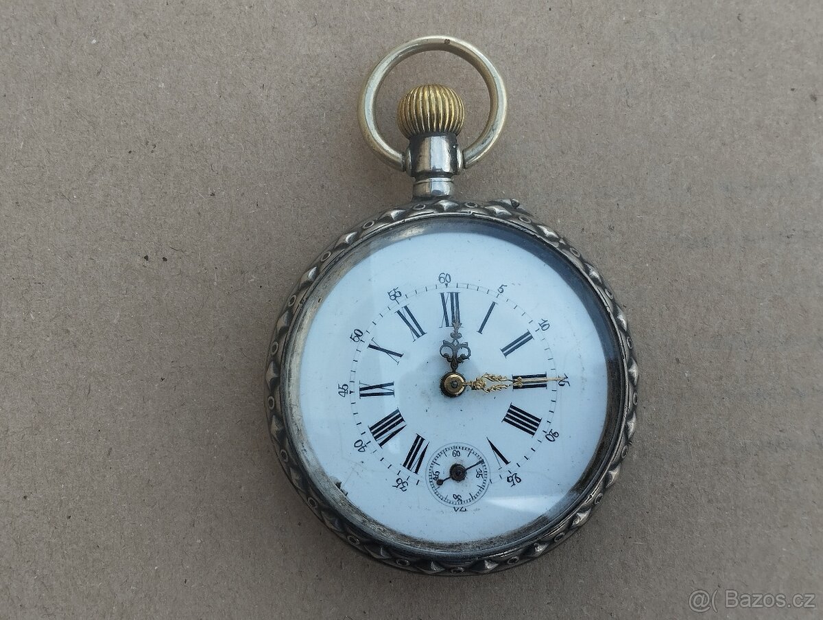 Starožitné dvoupláštové stříbrné zdobené kapesní hodinky. - 11