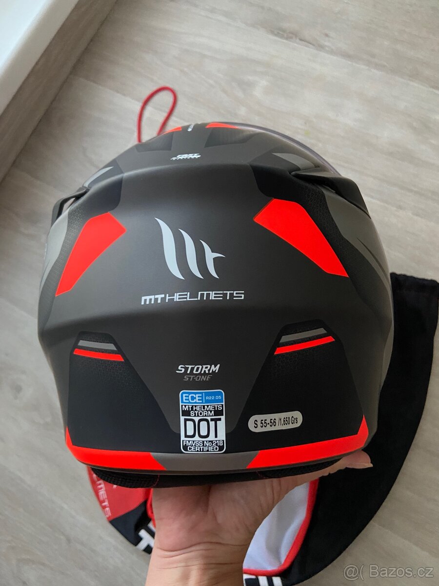 Výklopná přilba MT - 11