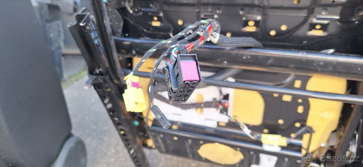 Sedacky Interier VW Passat 3C.B6. 2009. - 11