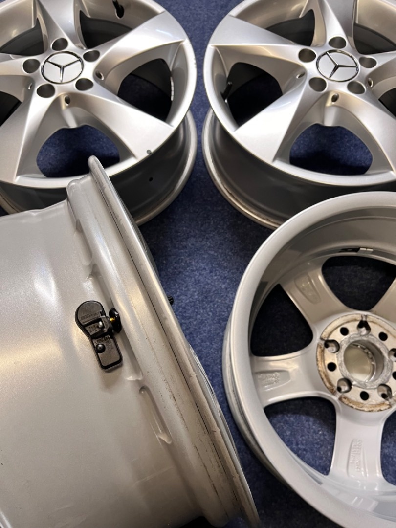 5x112 R17 originál alu Mercedes V-Klasse - Vito - 2020 - 11