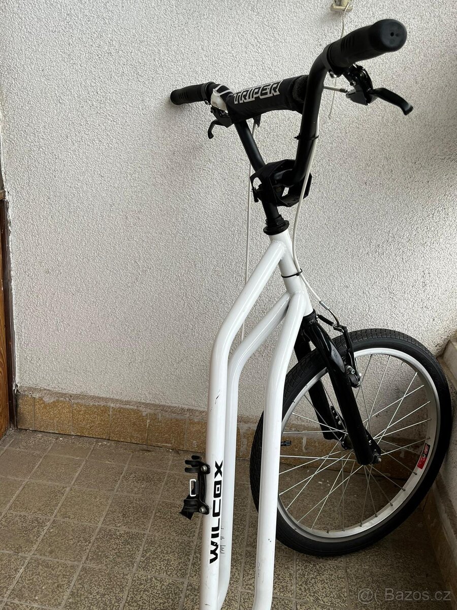 Koloběžka Wilcox TRIPER - 11