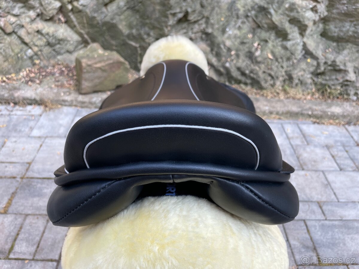 SKOKOVE SEDLO KENTAUR PERSEUS SP POSEDLI 17,5 KOMORA 2 - 11