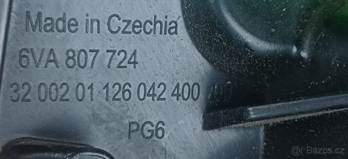 Škoda Fabia III IV maska stěna lišta držák - 11