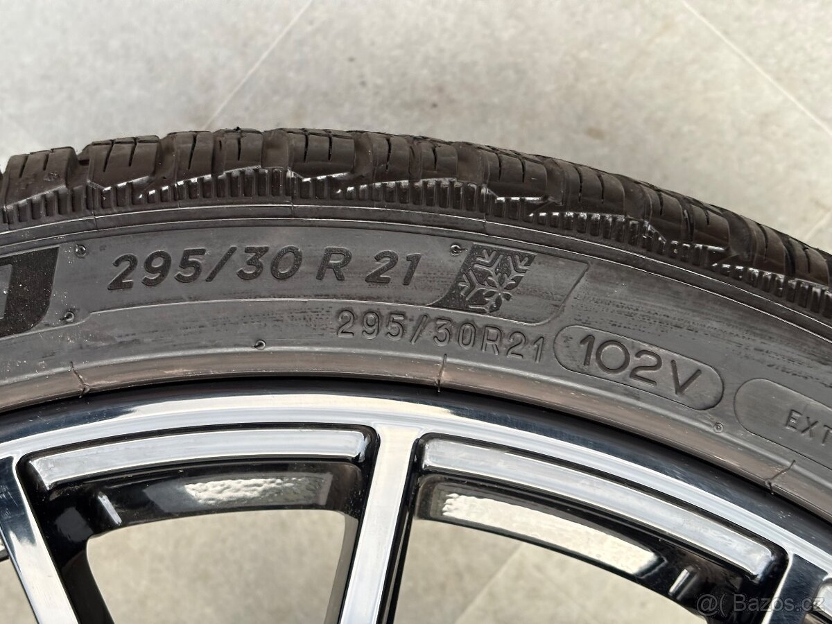 Mercedes E53 W214 originál Zimní Michelin - 11