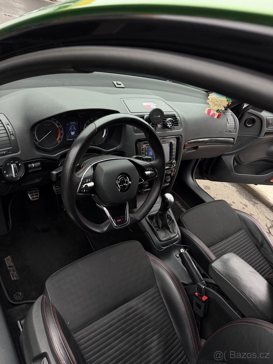 Škoda Octavia 2RS - 11