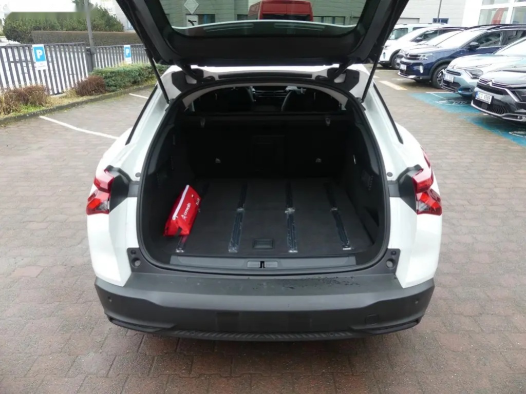 Citroën C5 X, Hybrid 225 ë-EAT8 FEEL PACK - 11