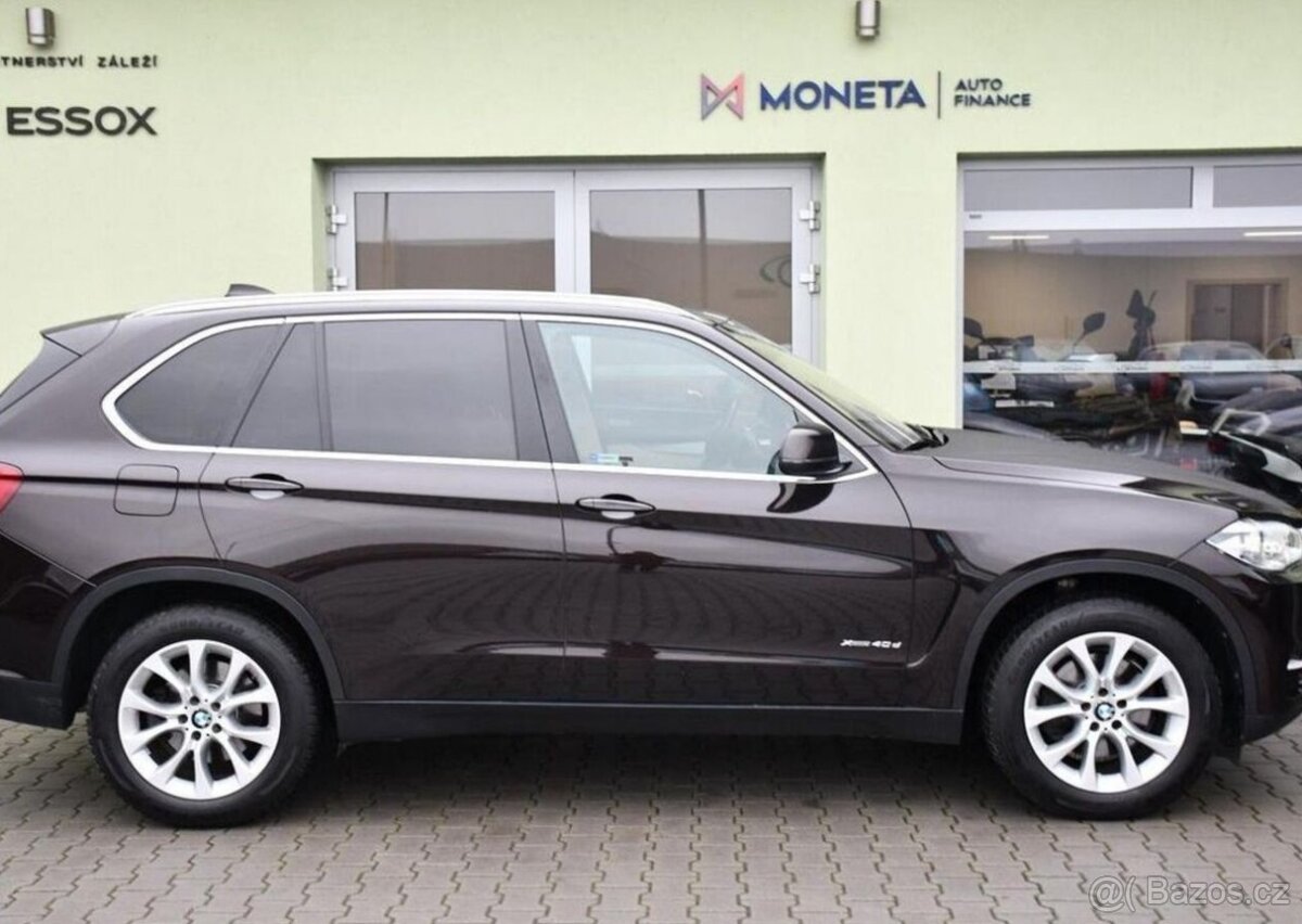 BMW X5 xDrive40d K360°ACC ČR - 11
