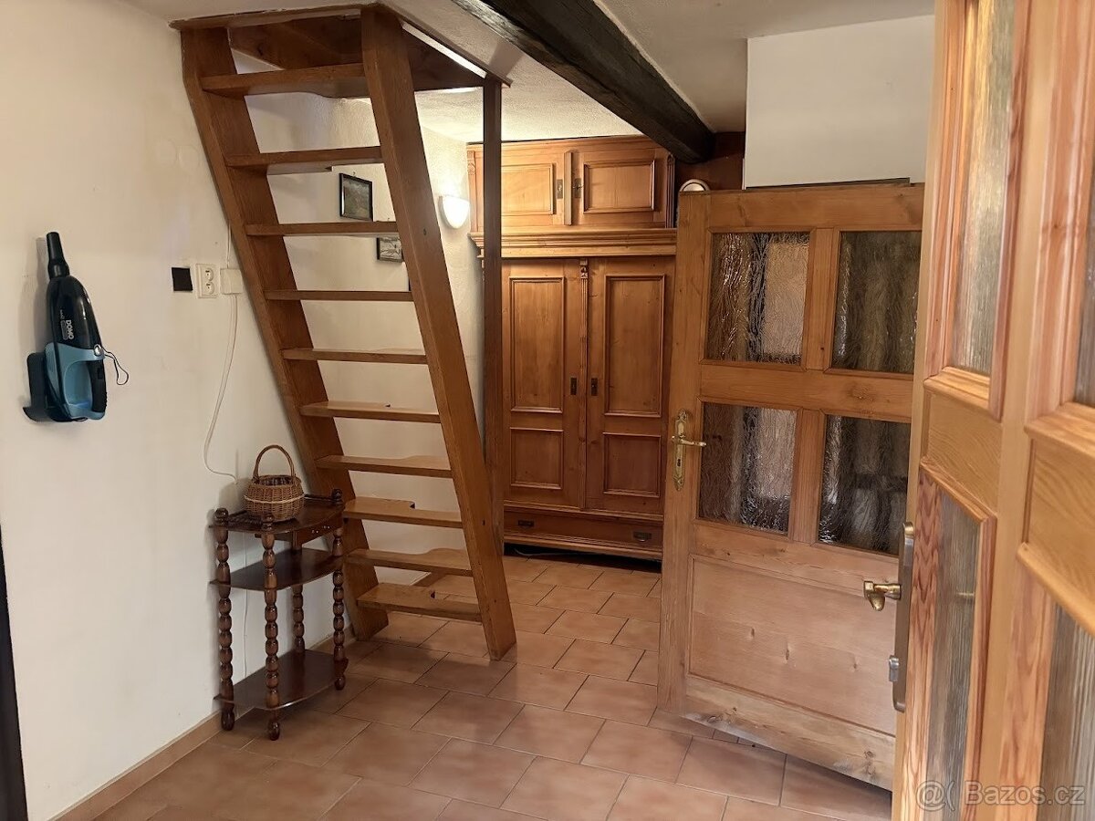 Pěkná chalupa v obci Kněžnice u Jičína - 11