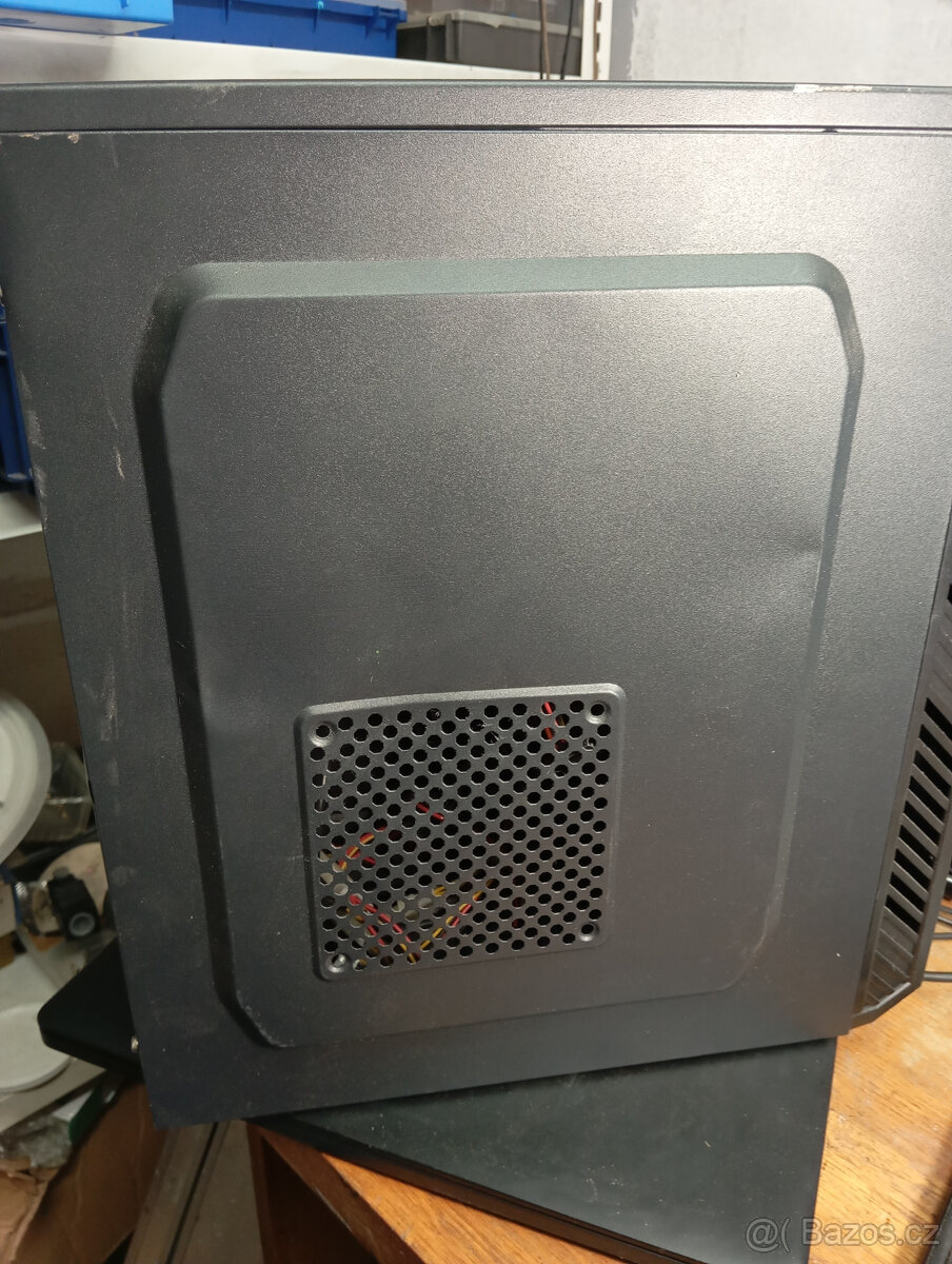 PC skříň Micro ATX + zdroj 400W + LG DVD GH20NS10 - 11