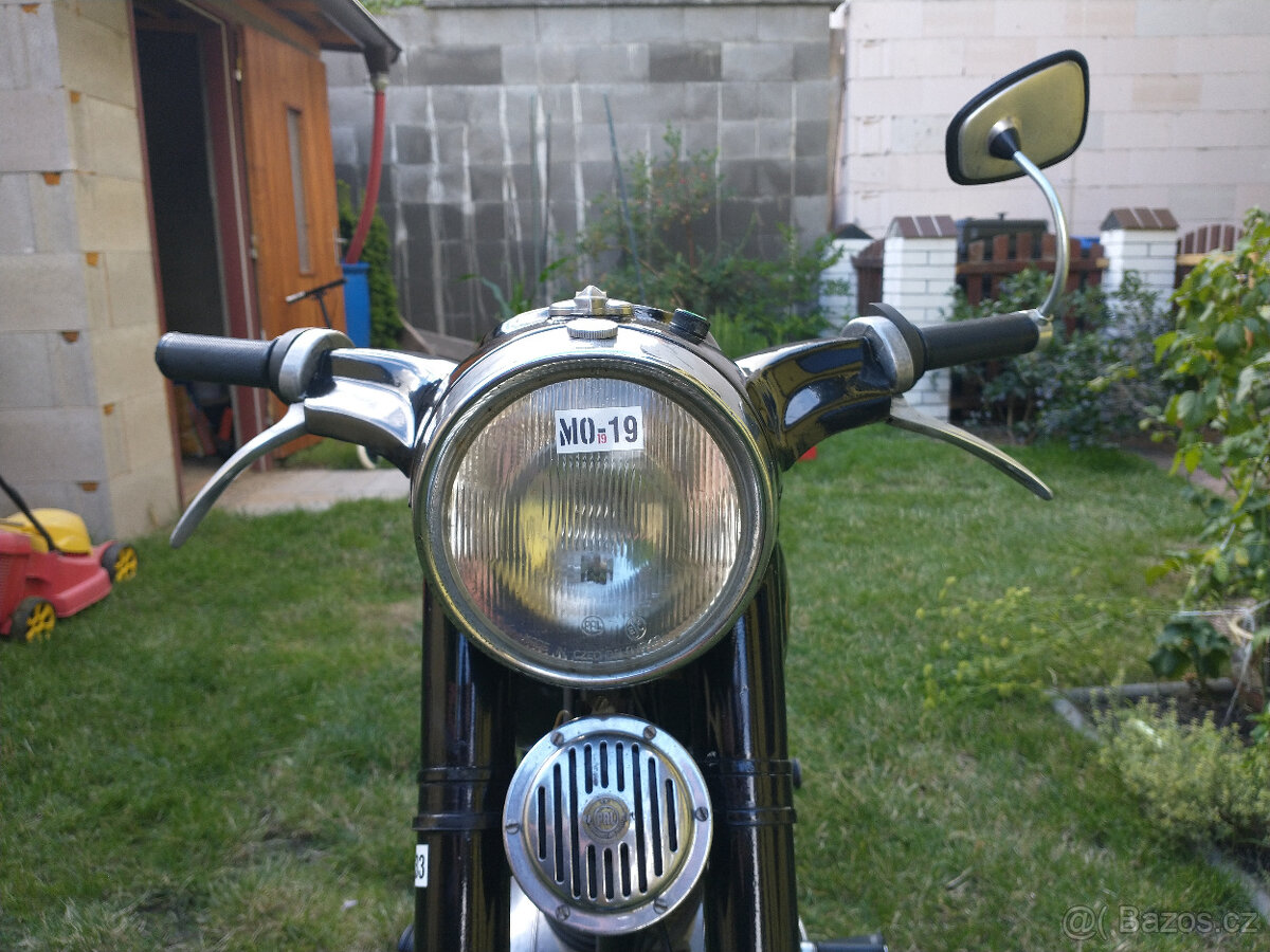 ČZ 175/450 de luxe 1969 - 11