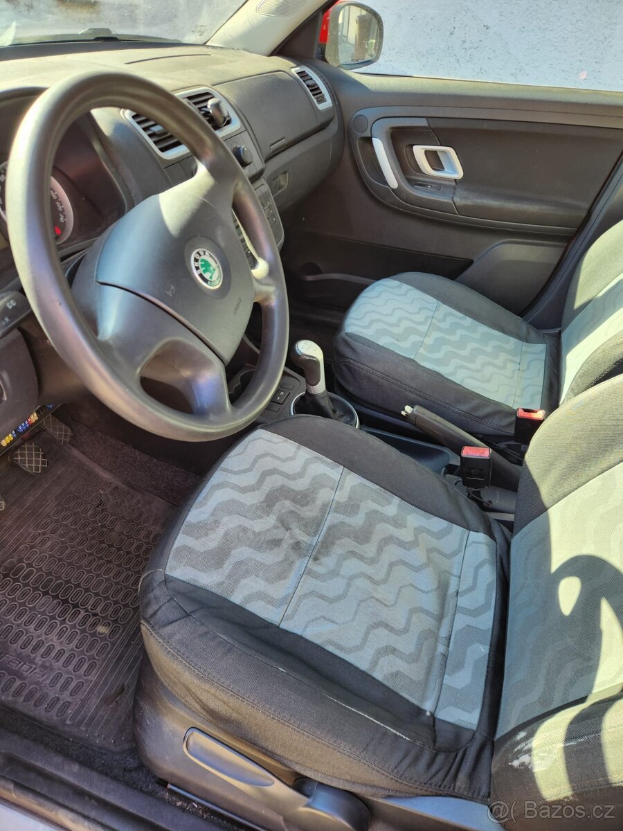 Škoda fabia 2 1.2 HTP - 11