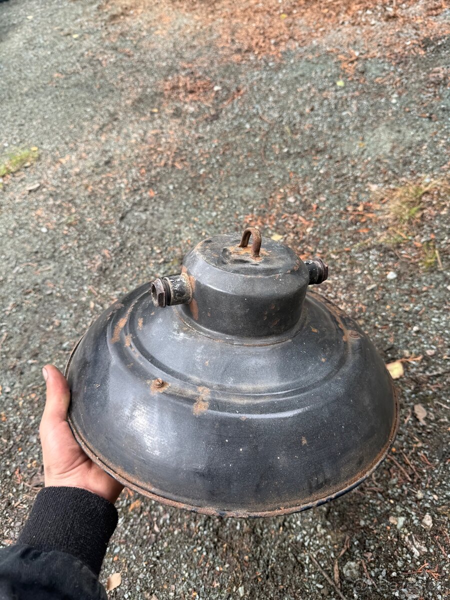 Staré tovární lampy - 11