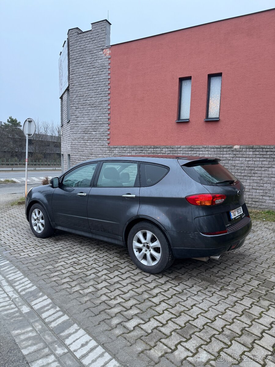 Subaru Tribeca ultimátní 4X4 silný 3.0i 180kw - 11
