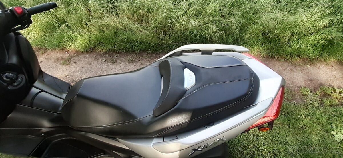 Yamaha X max 125 (2018 nové v čr ) - 11
