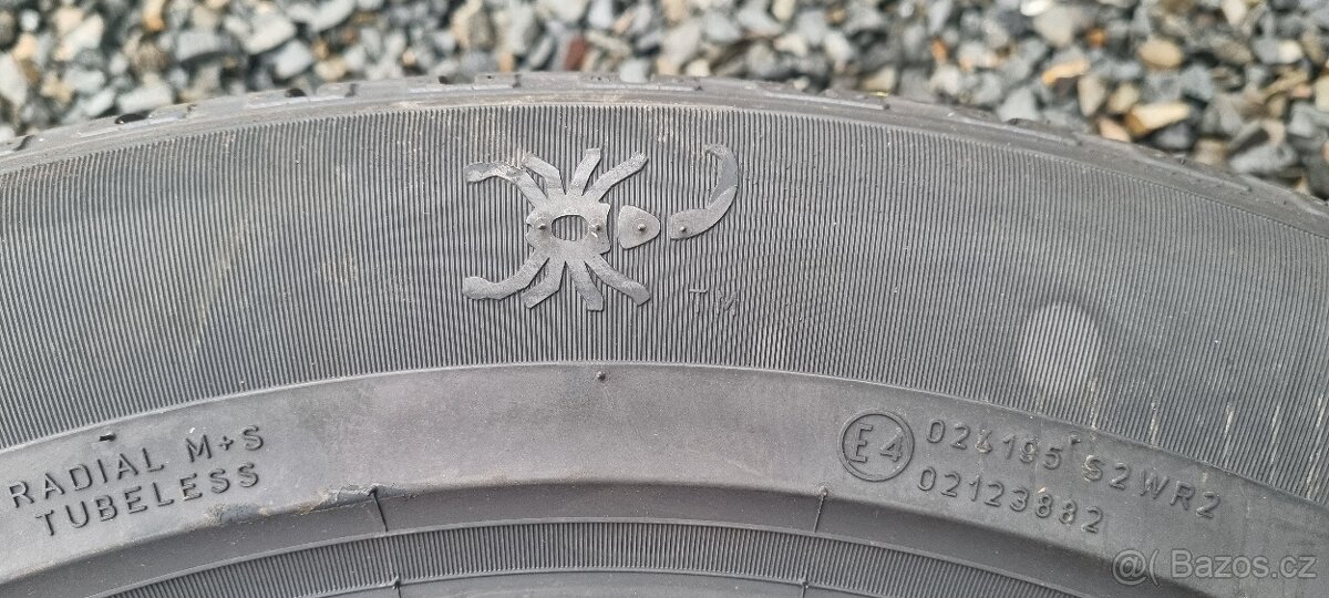 235/55r19 Pirelli Scorpion Winter Seal Inside 235/55/19 zimn - 11