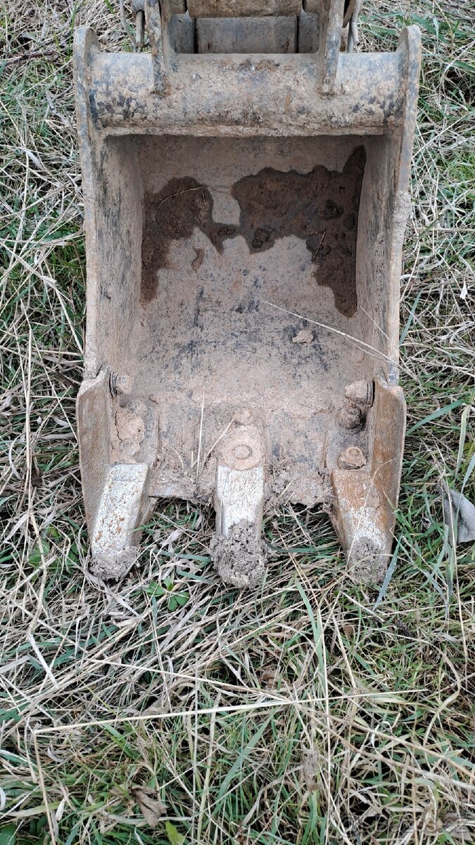 Minibagr JCB 8018 2009 3× lžíce - 11