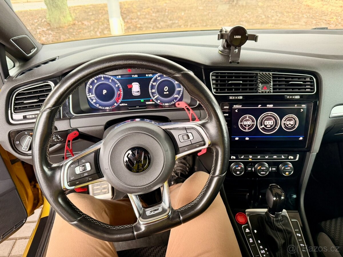 VW Golf 7.5 R-line DSG - 2017 MAX VÝBAVA - super stav - 11