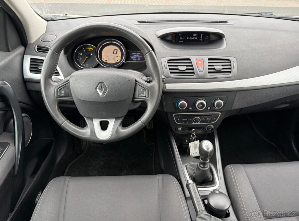 Renault Megane 1.5 DCi naj. 131t - 11