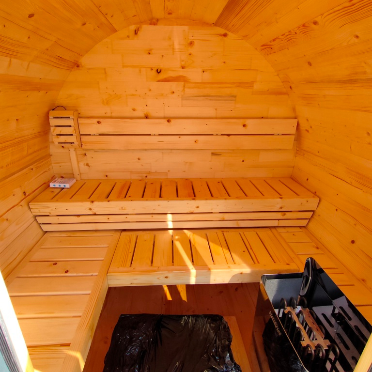 Venkovní sudová panoramatická sauna - 11
