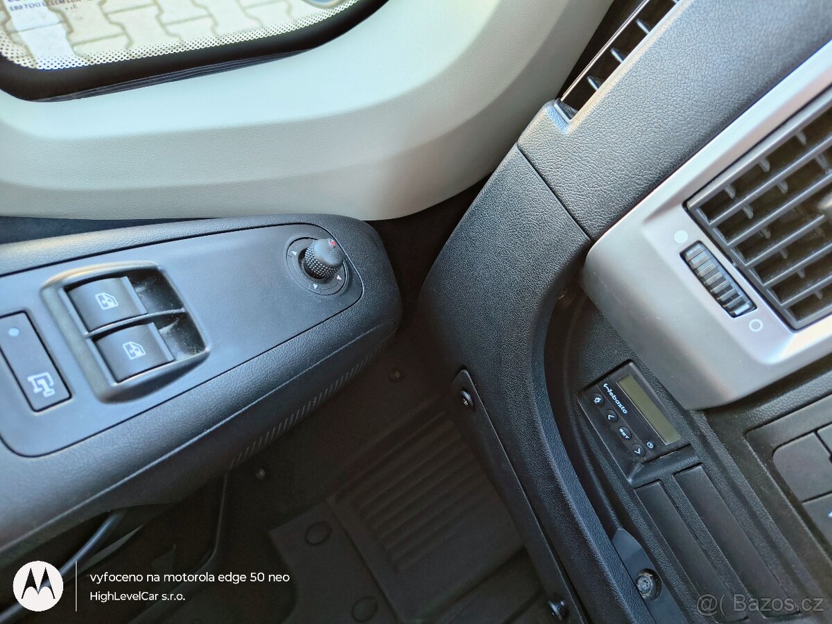 Fiat Ducato 2.3JTD 109kW 8 míst/hydraulika/vozíčkář - 11