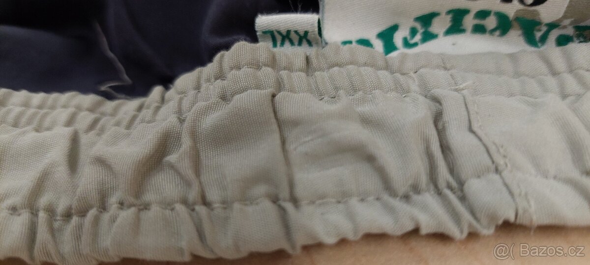 Šortky, bermudy Adidas a jiné - 11