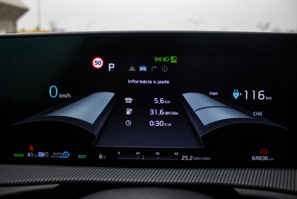 Kia EV6 77.4 kWh GT 4WD - 1. majiteľ - 11