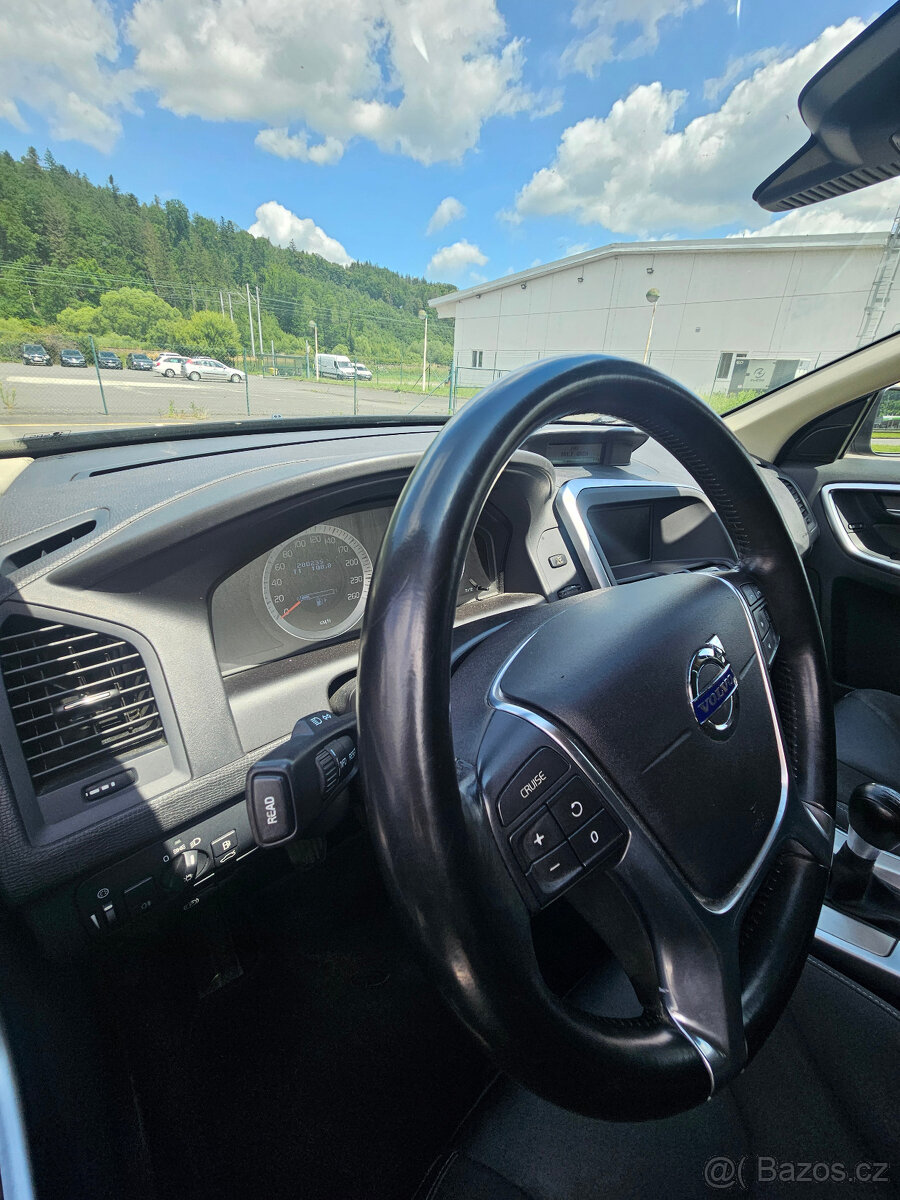 Volvo XC60 AWD, Manuální převodovka - 11