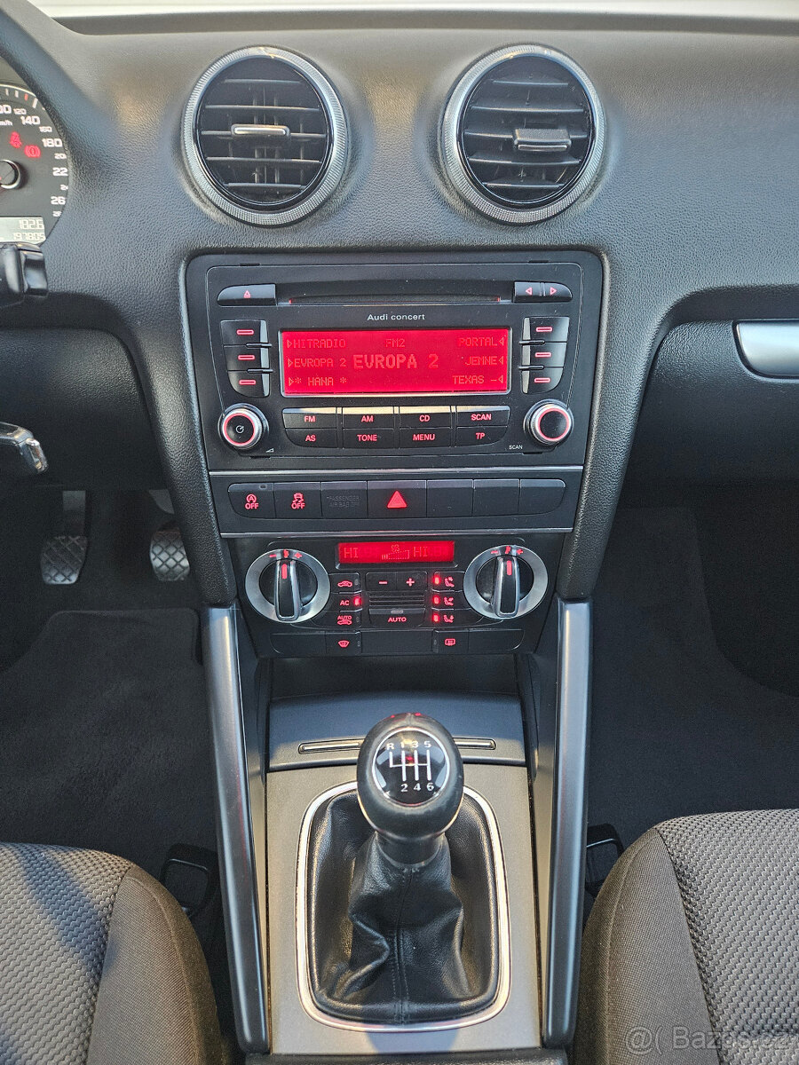 Audi A3 SportBack 1.2 TFSi 77 kW - 11