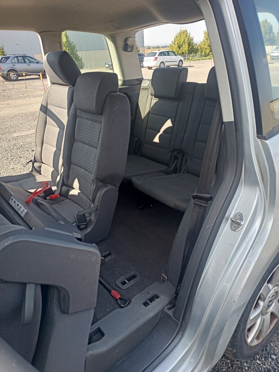 VW touran 1,9 tdi 77kw - 11