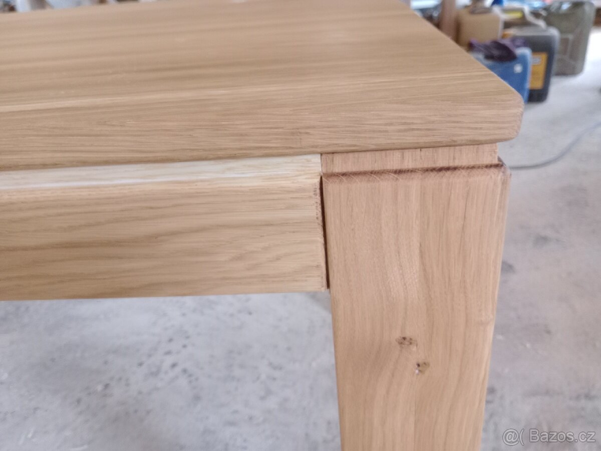 Jídelní stůl dub masiv - 11