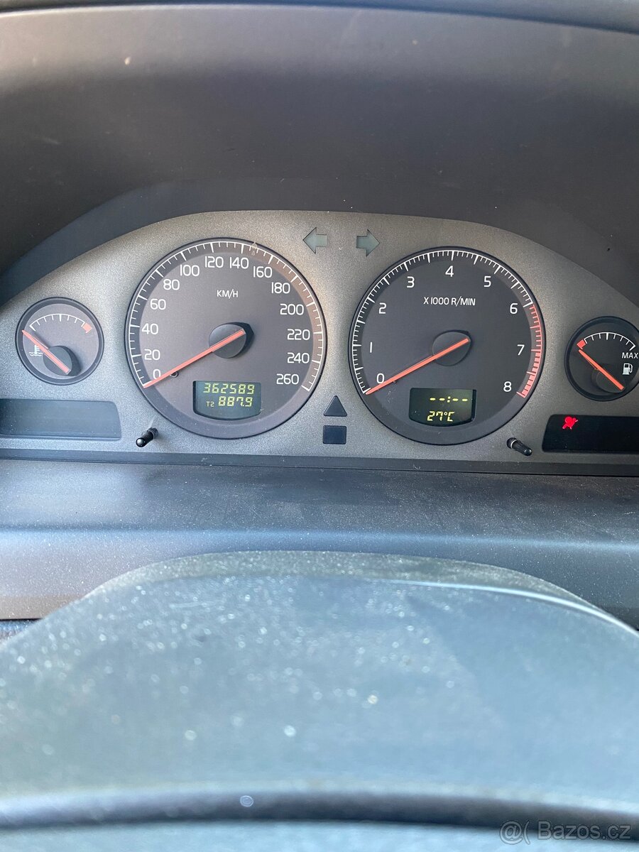 ND Volvo V70 XC CROSS COUNTRY 2.5T 147kw Ocean Blue - 11