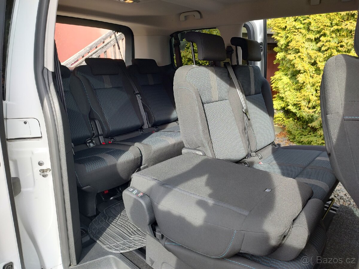 Prodám Peugeot Expert Traveller r.v.2017 - 11