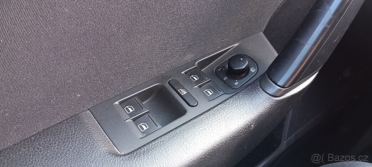 Volkswagen Passat B7 1.4 TSi - 11