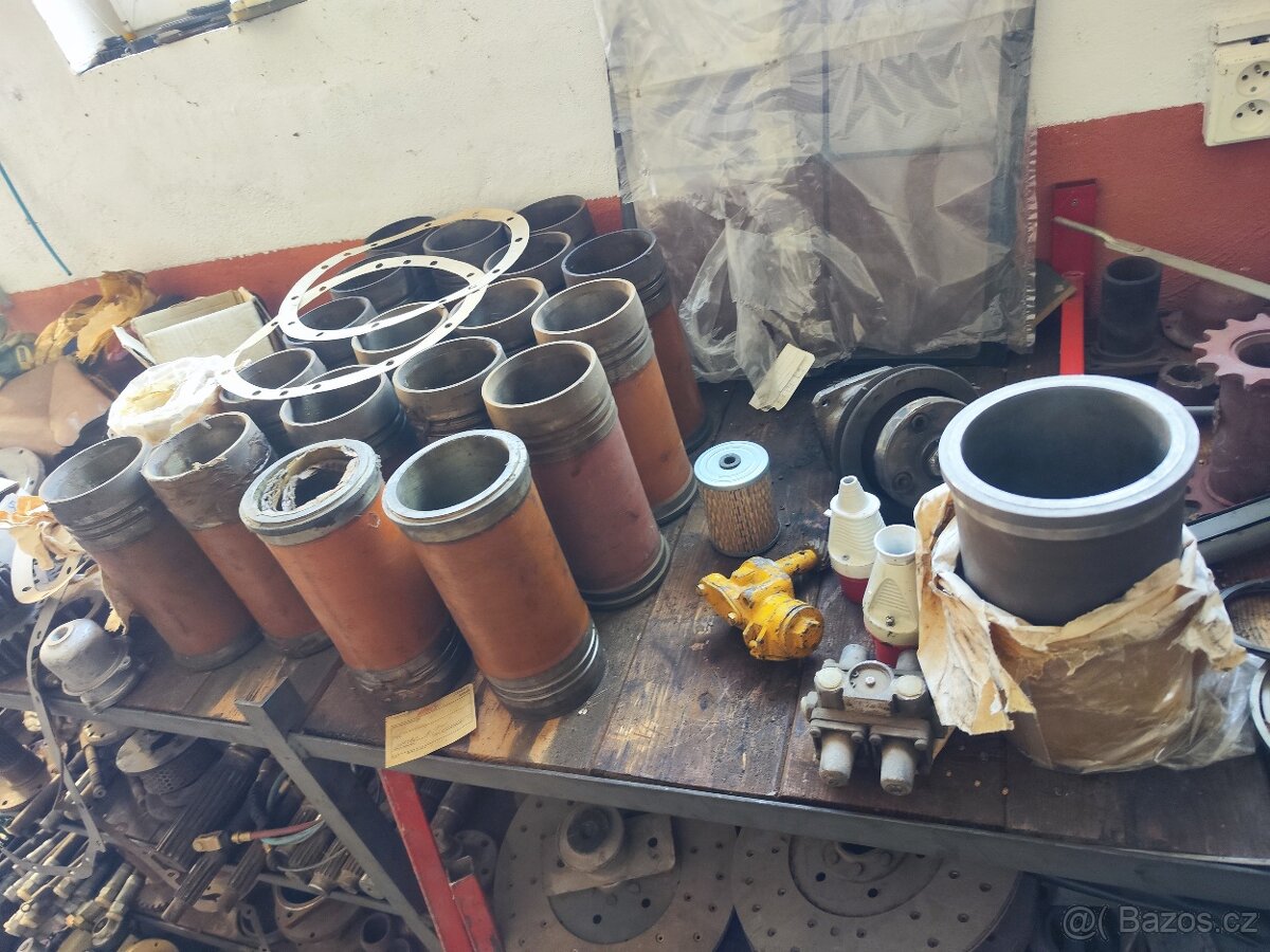 Rôzne Náhradné diely - 11