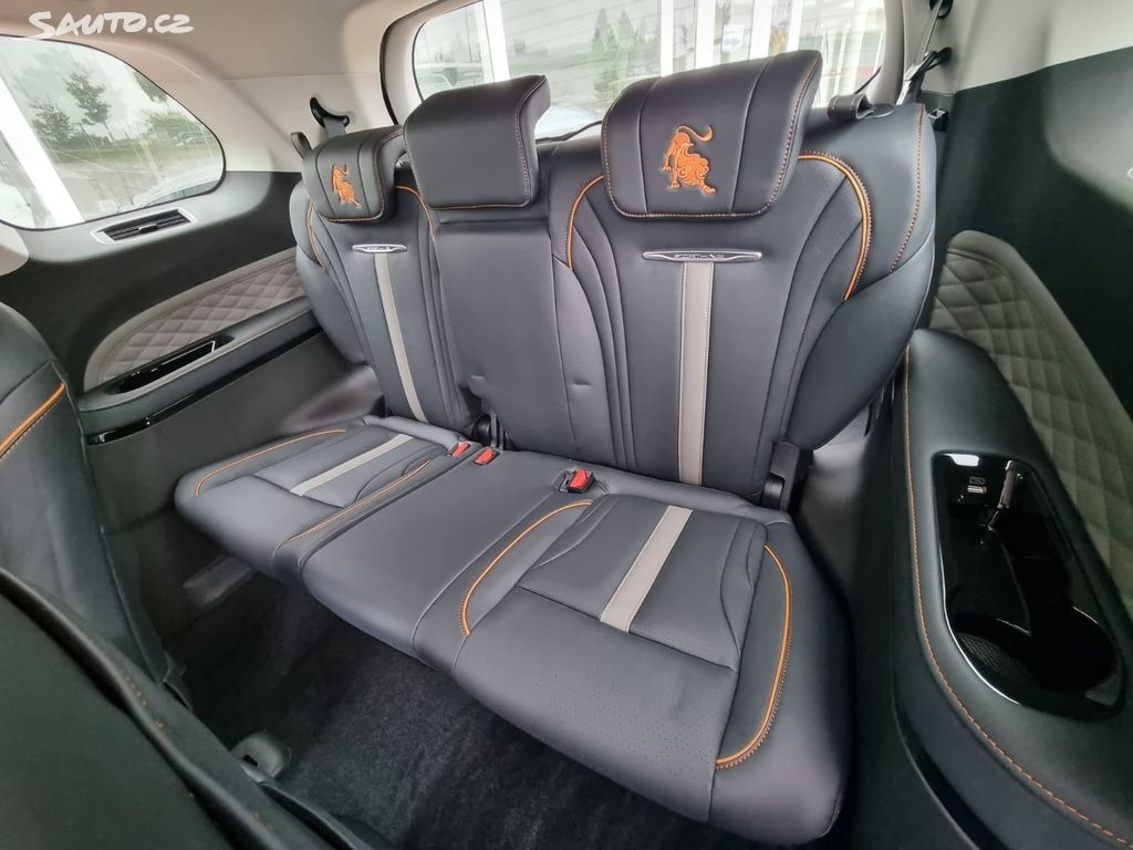 Dongfeng U-Tour, Exclusive FR - 11