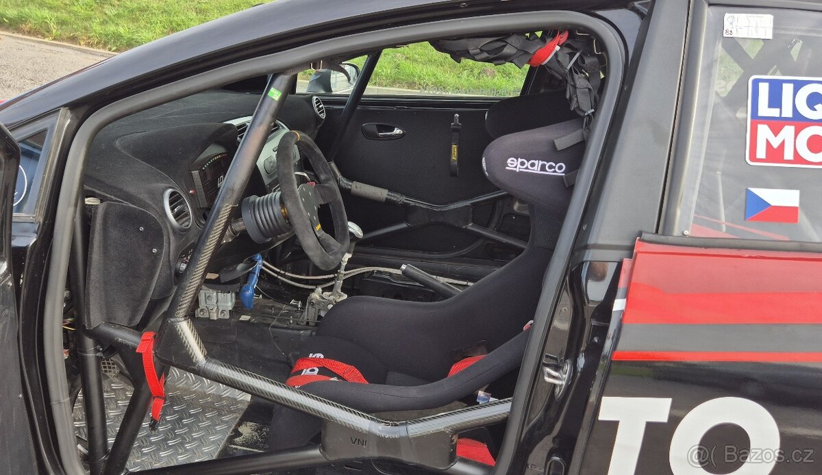 Seat Leon FR 2.0TDI Závodní speciál pro závody do vrchu - 11