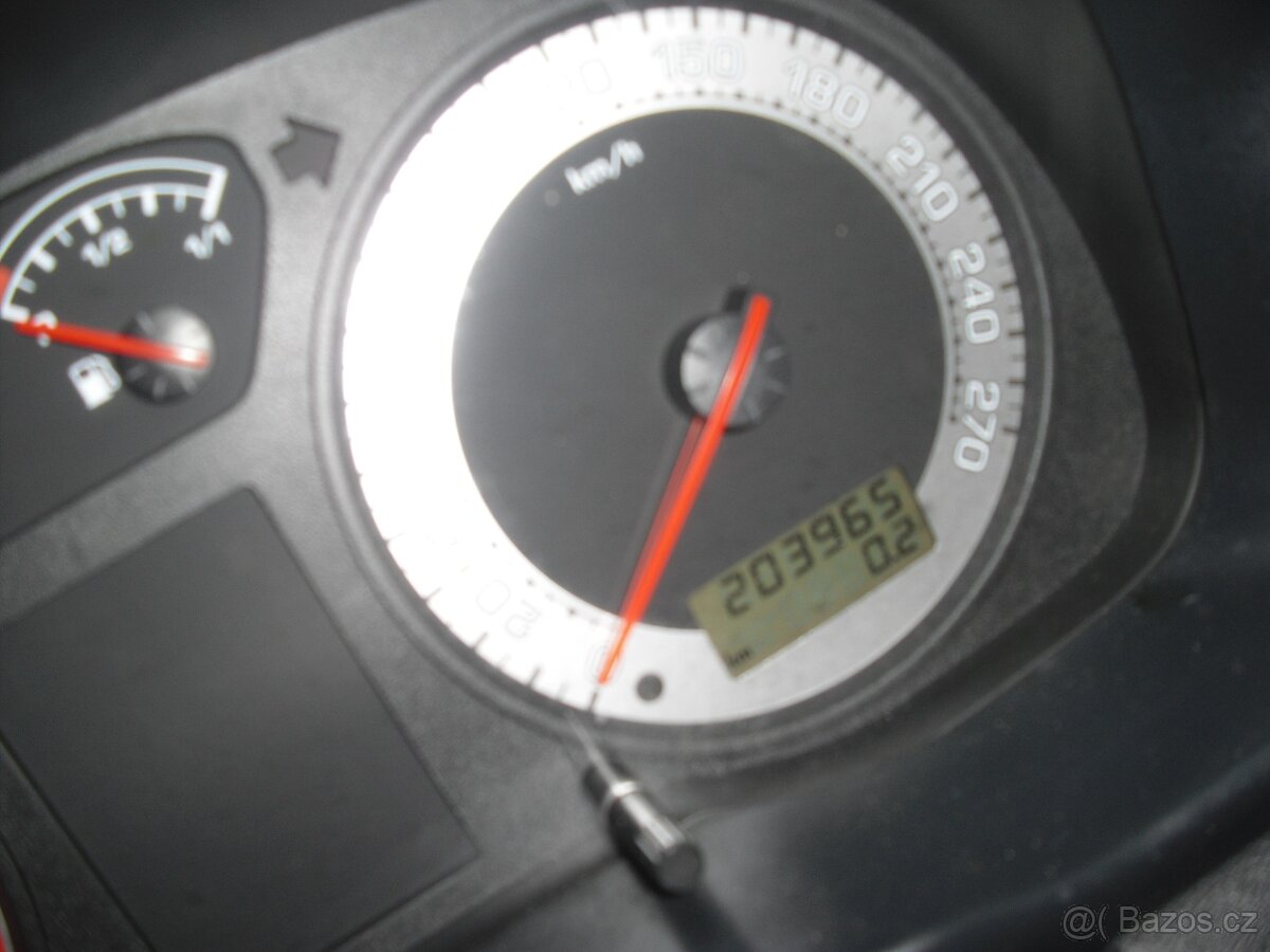 Skoda Octavia RS1 - 11