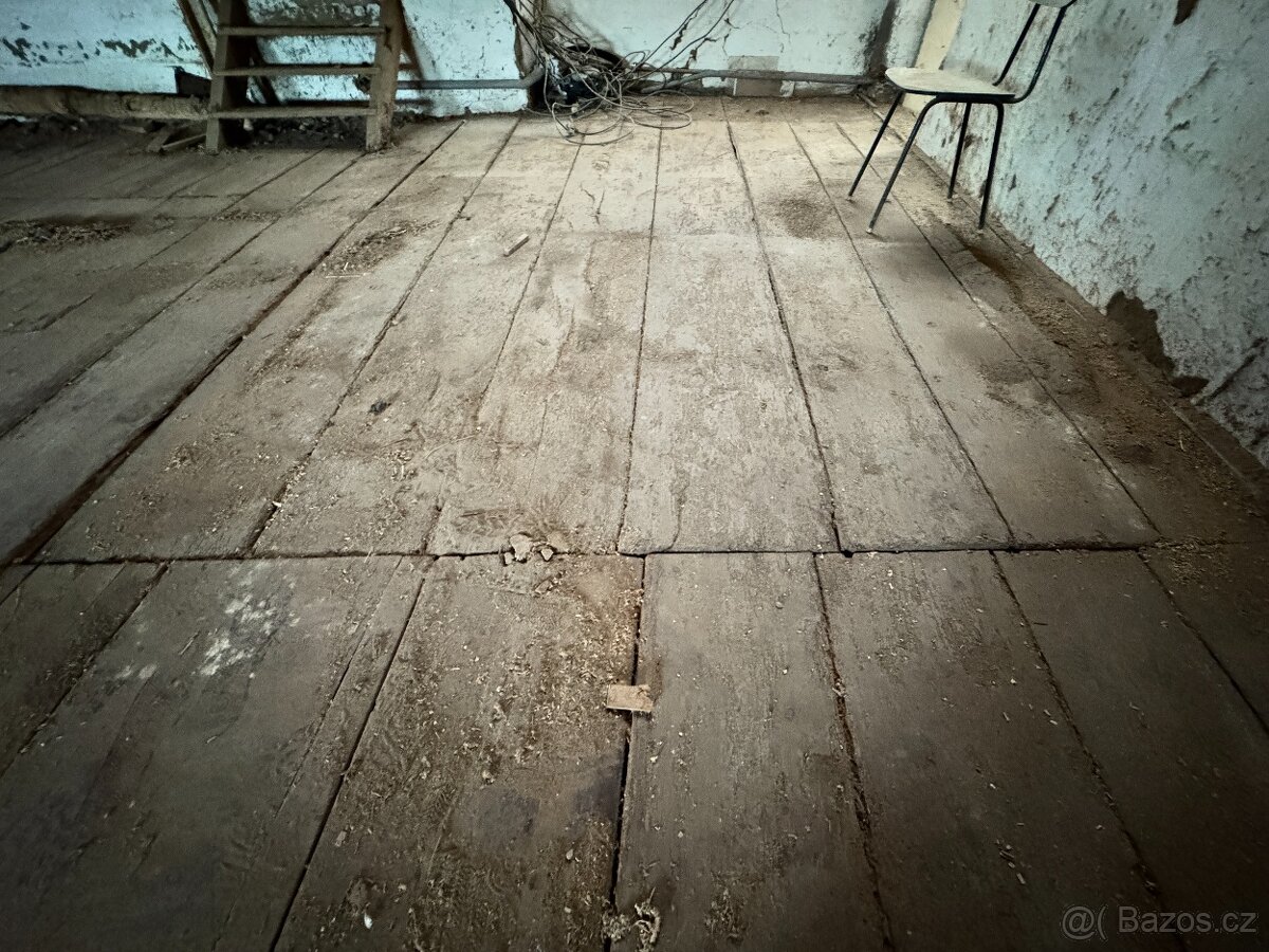 Staré dřevo - ca. 200 let - 11