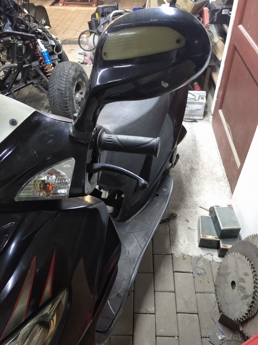 Skútr baotian 50 bez tp na díly pole stavbu přestavbu - 11