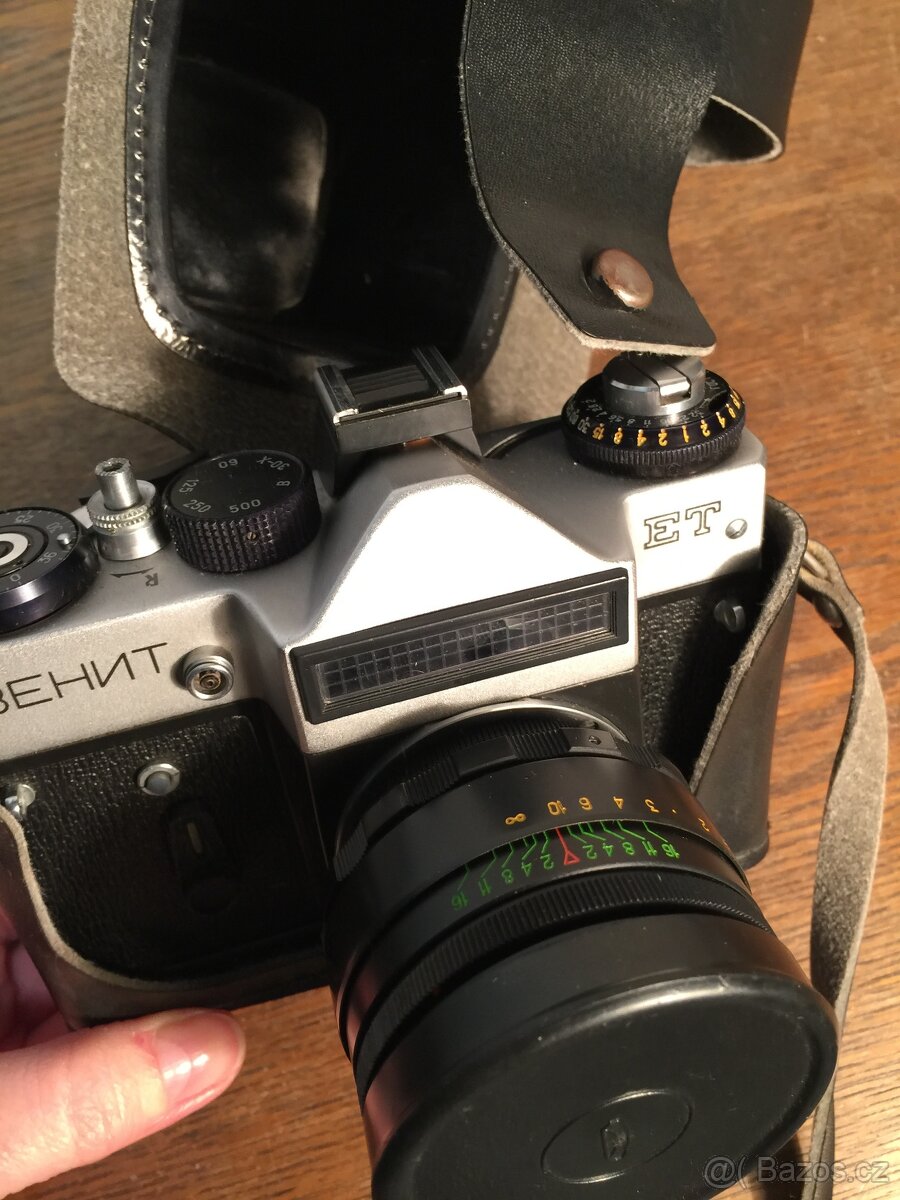 fotoaparát Zenit ET s pouzdrem hezký stav - 11