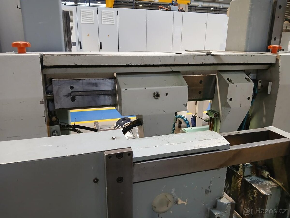 Pásová pila KASTO HBA 360 AU - 11