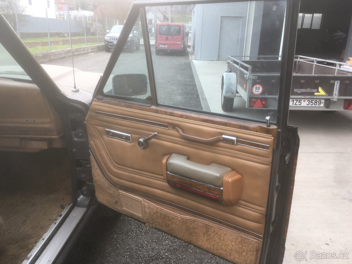 Jeep Grand Wagoneer 1985 5.9 - 11