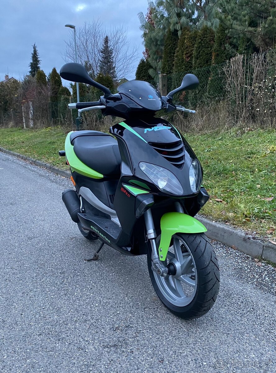 Skútr Piaggio NRG bez řidičáku 25 km/h - 11