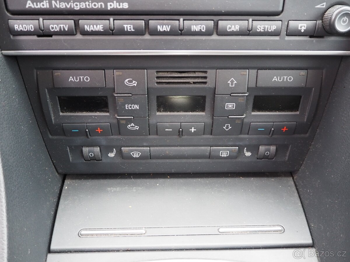 Audi A4 2.0 TDI S-Line - 11